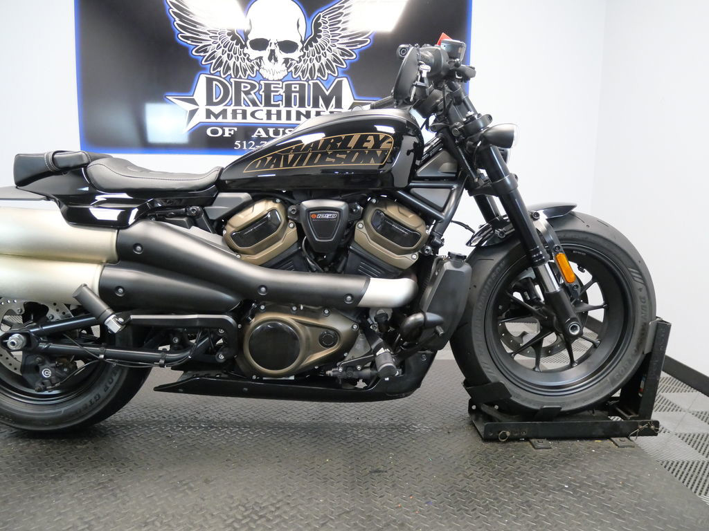 Sportster® S