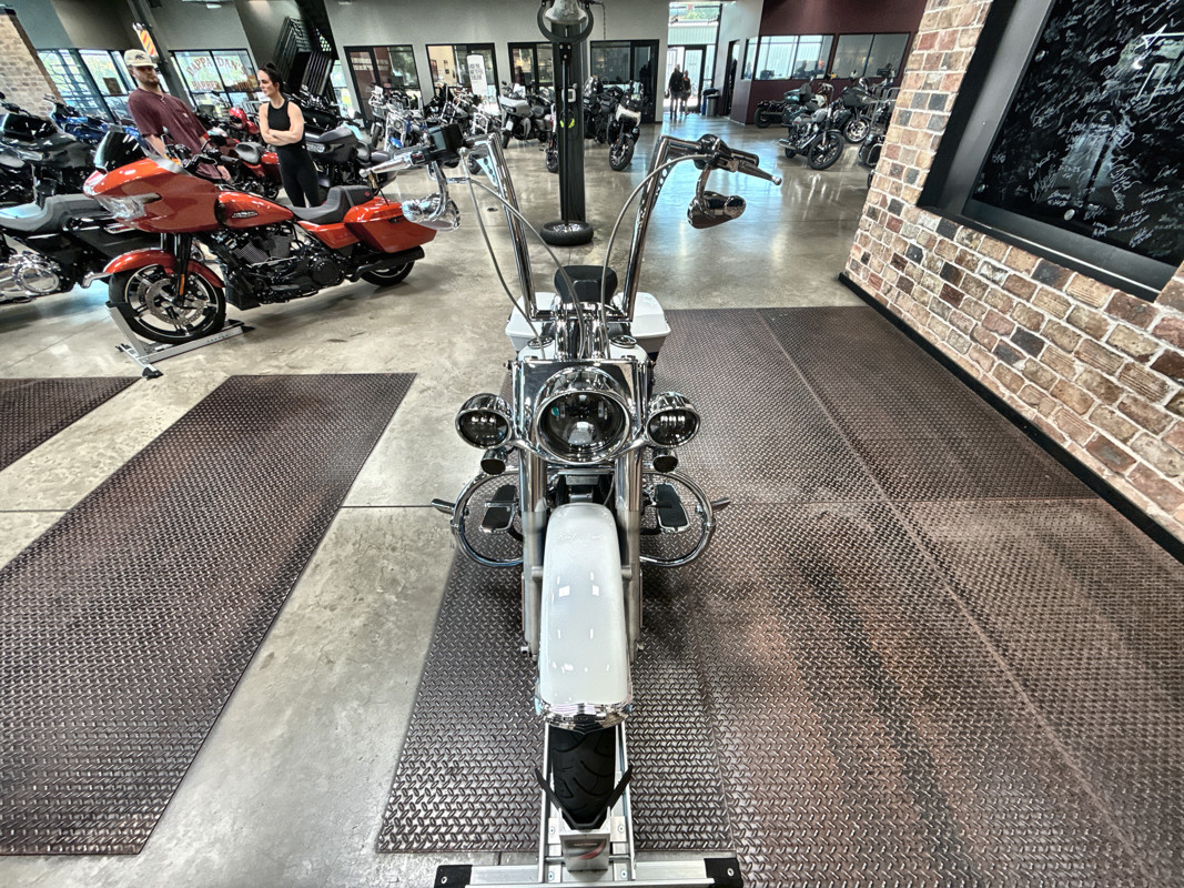 Softail® Deluxe