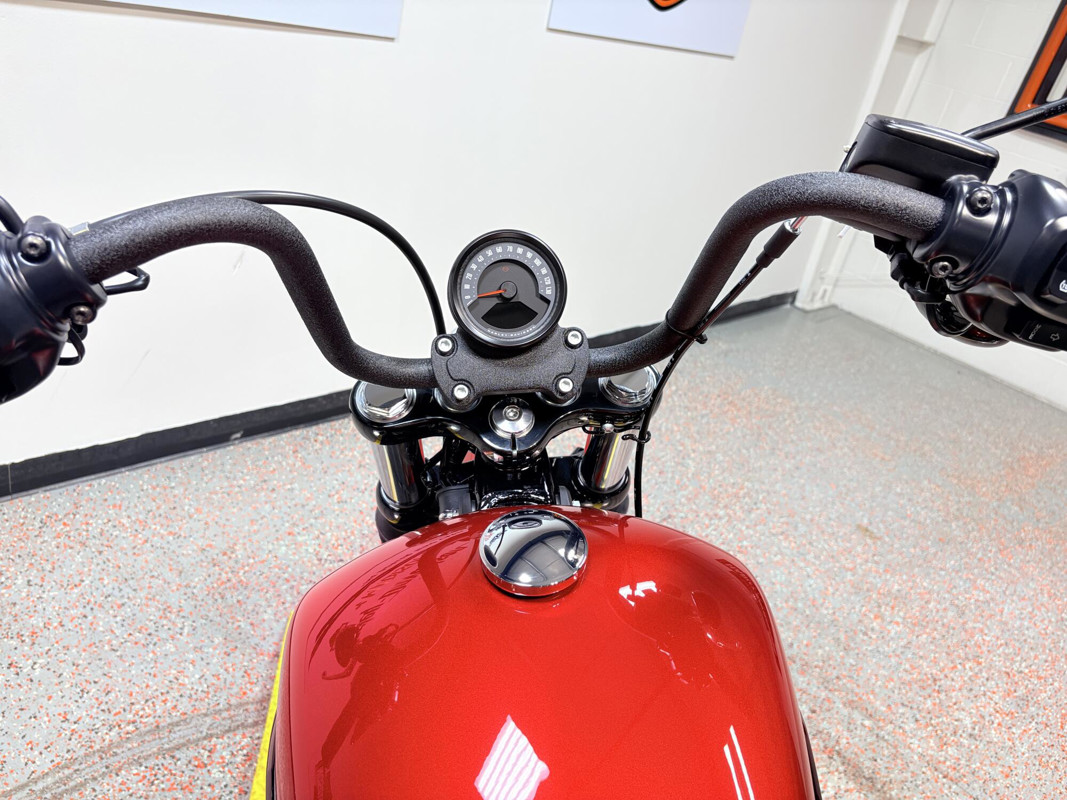 Street Bob®