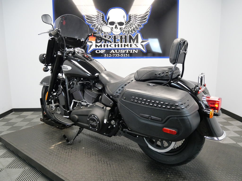 Heritage Classic 114