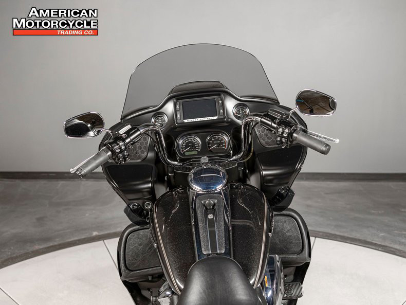 Road Glide® Ultra