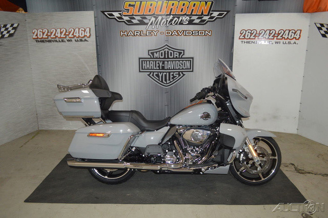 Street Glide® Ultra
