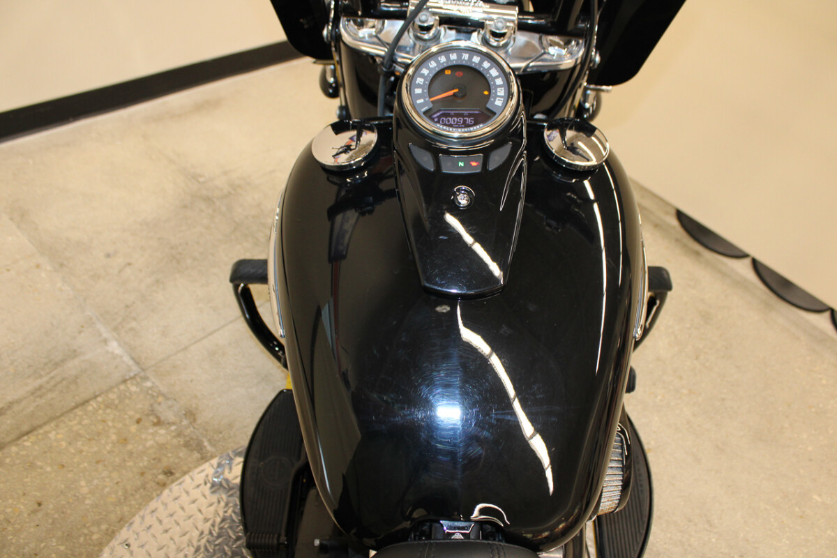 Softail® Heritage Classic 114