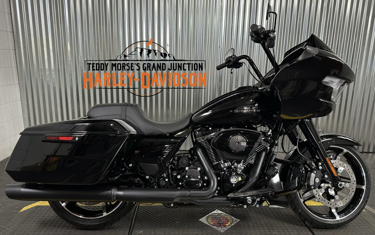 Road Glide®
