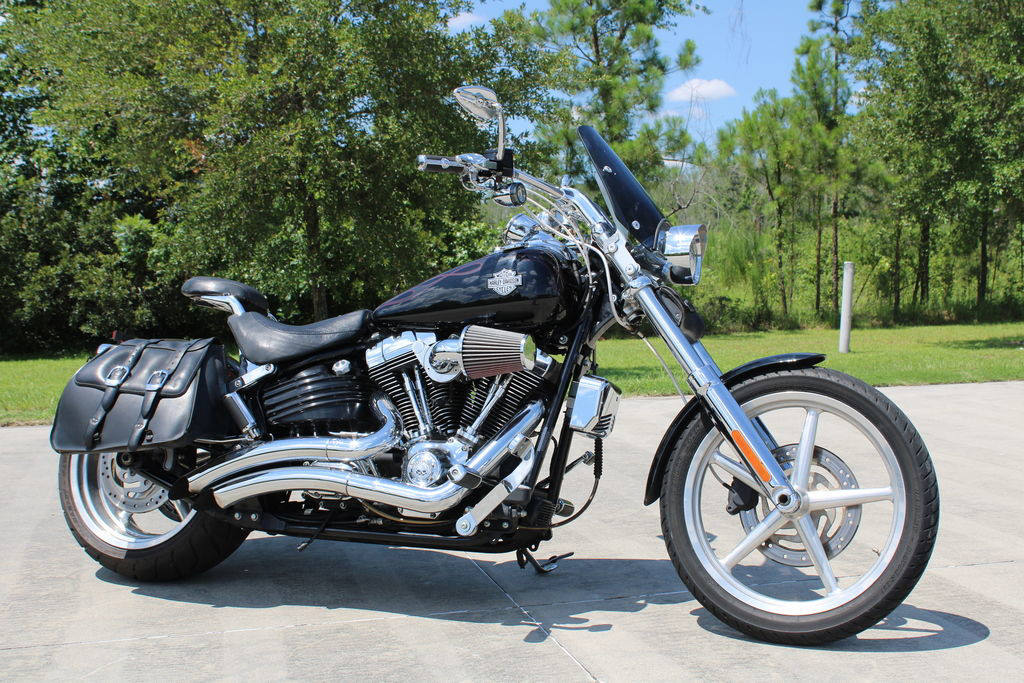 Softail® Rocker® C