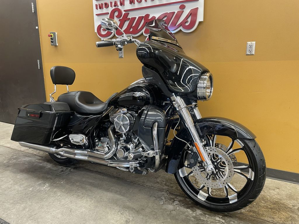 CVO® Street Glide®