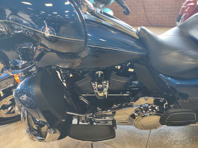 Electra Glide® Ultra® Limited 115th Anniversary