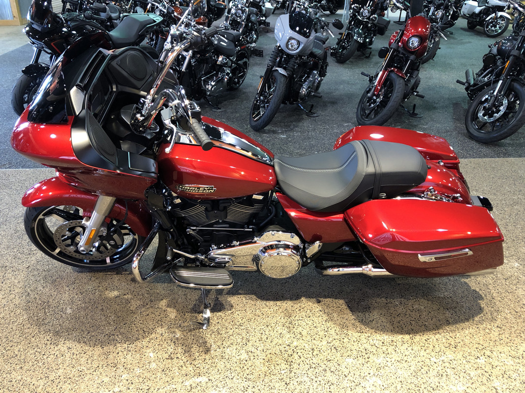 Road Glide®