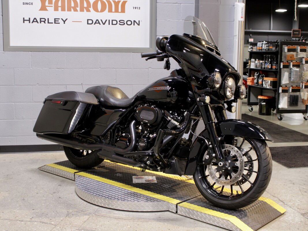 Street Glide® Special