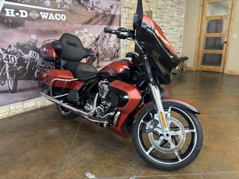 Street Glide® Ultra