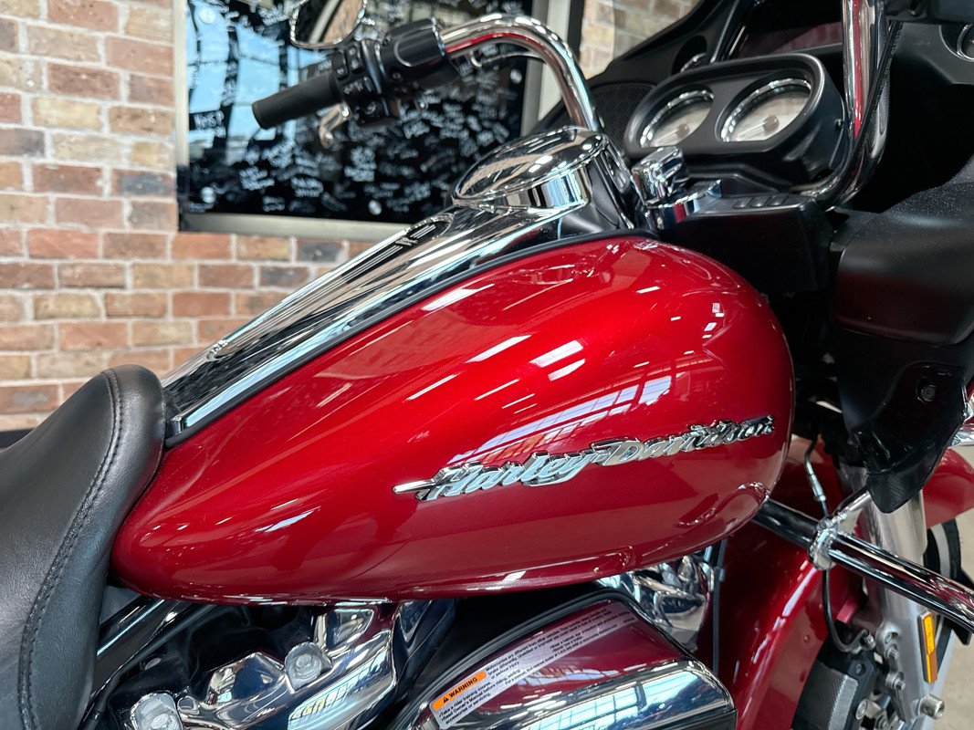 Road Glide®