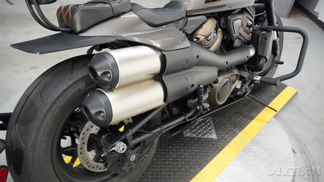 Sportster® S