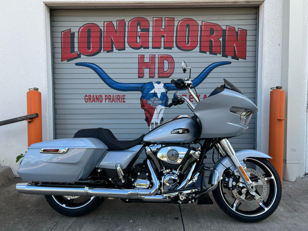 Road Glide®