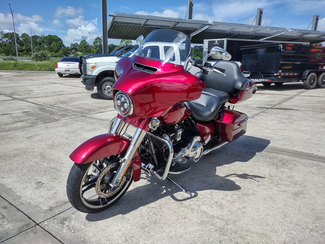 Street Glide® Special