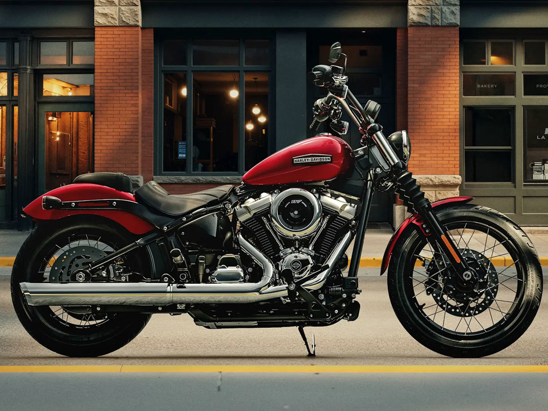 Street Bob®