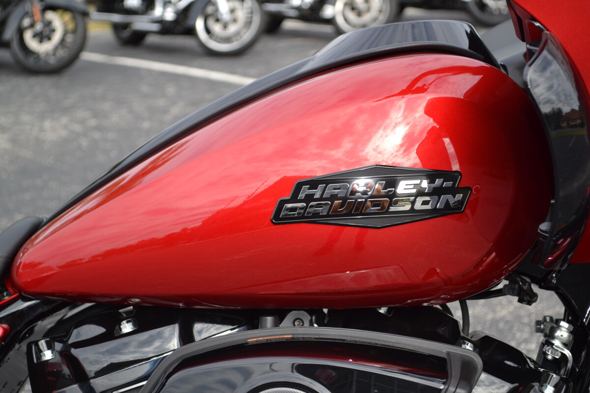 Road Glide®