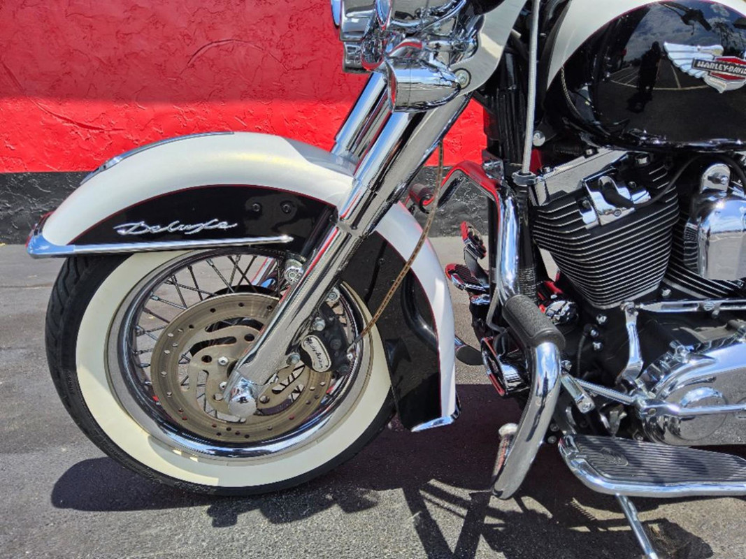 Softail® Deluxe