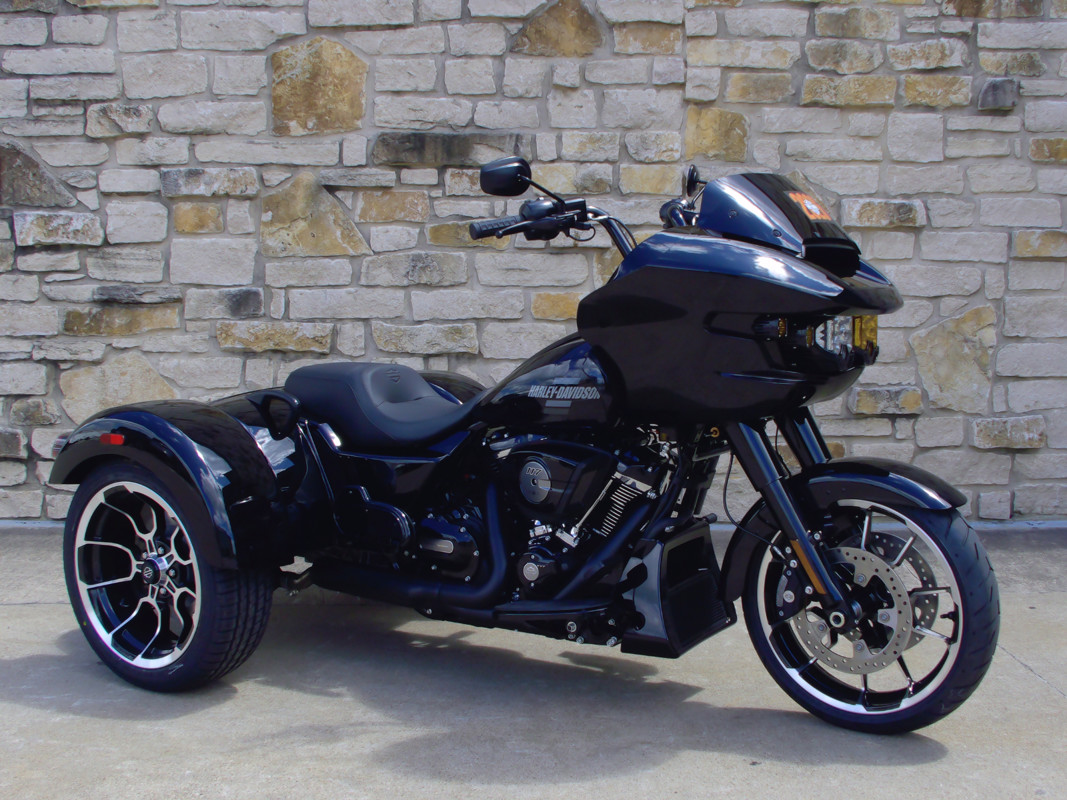 Road Glide® 3