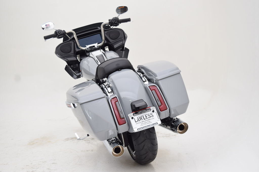 Road Glide®