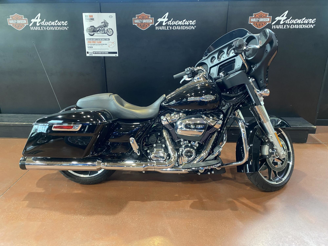 Street Glide®