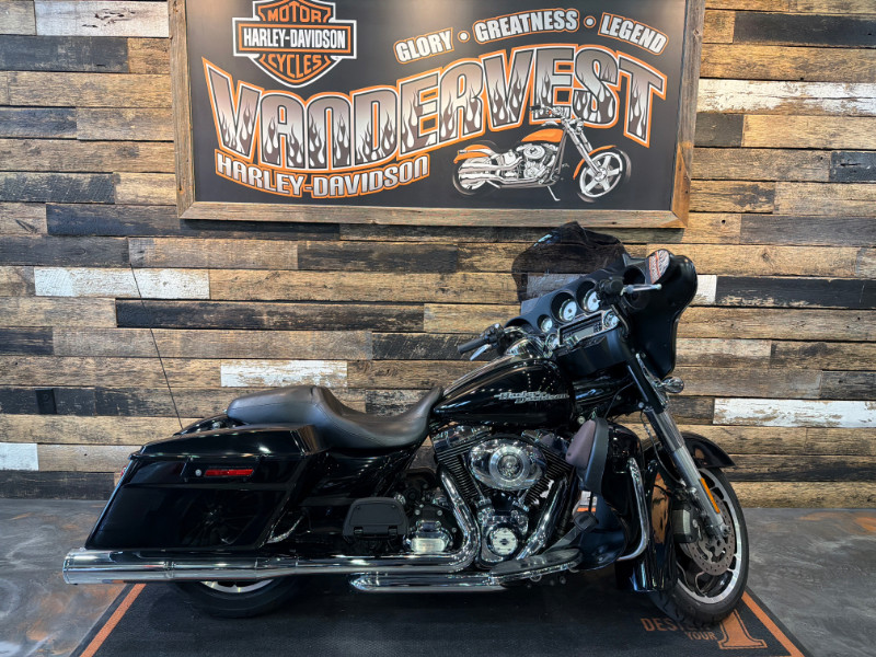 Street Glide®