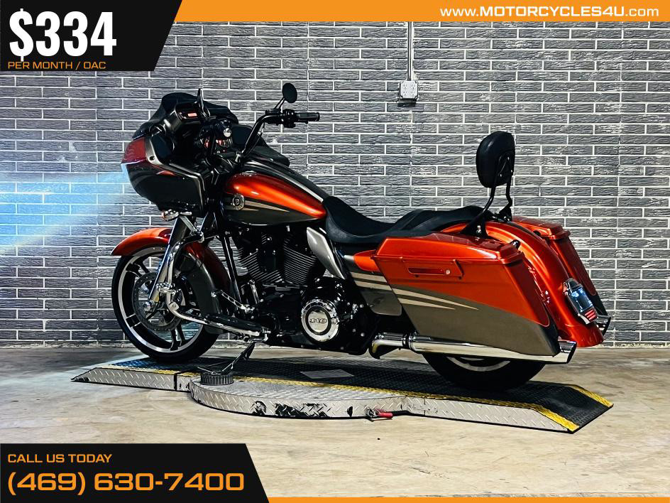 CVO™ Road Glide® Custom 