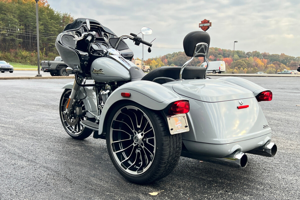 Road Glide® 3