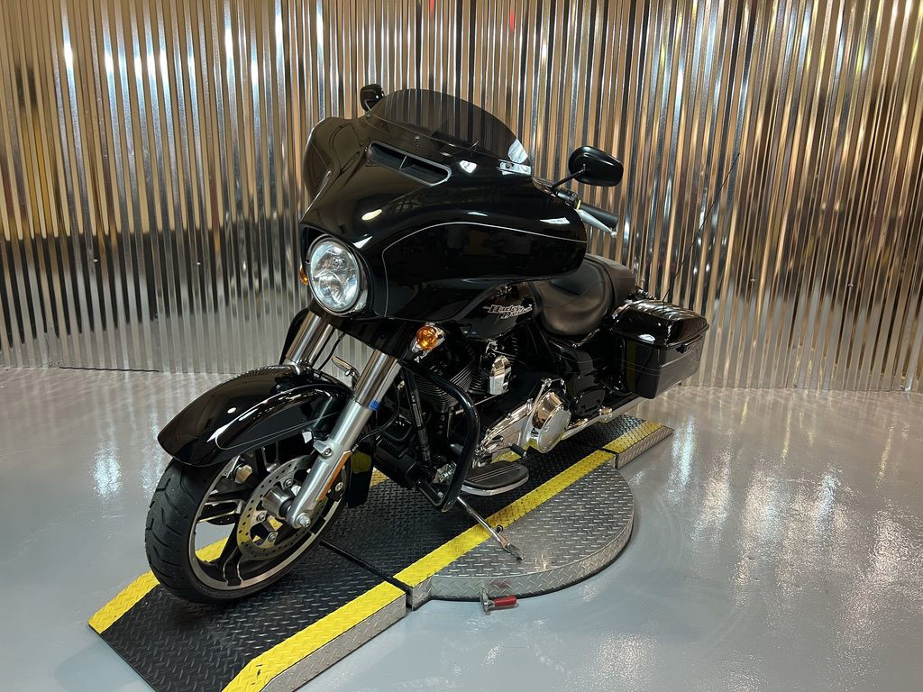 Street Glide® Special