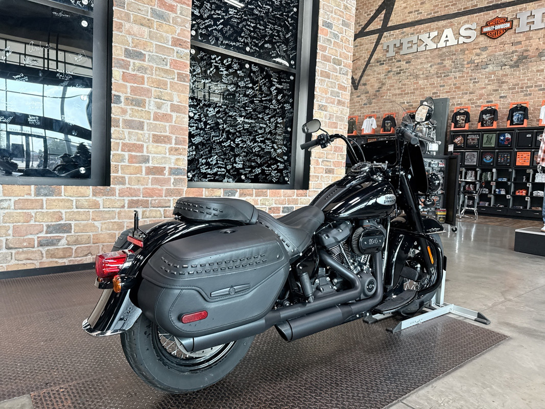 Heritage Classic 114