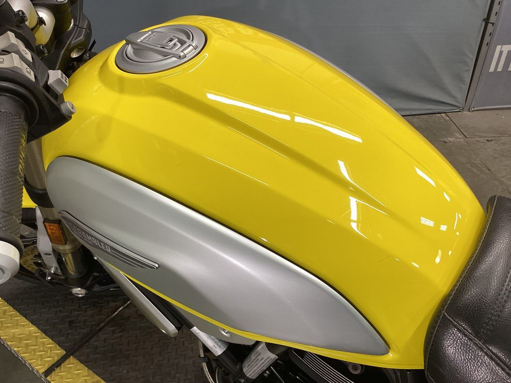 Scrambler 1100	