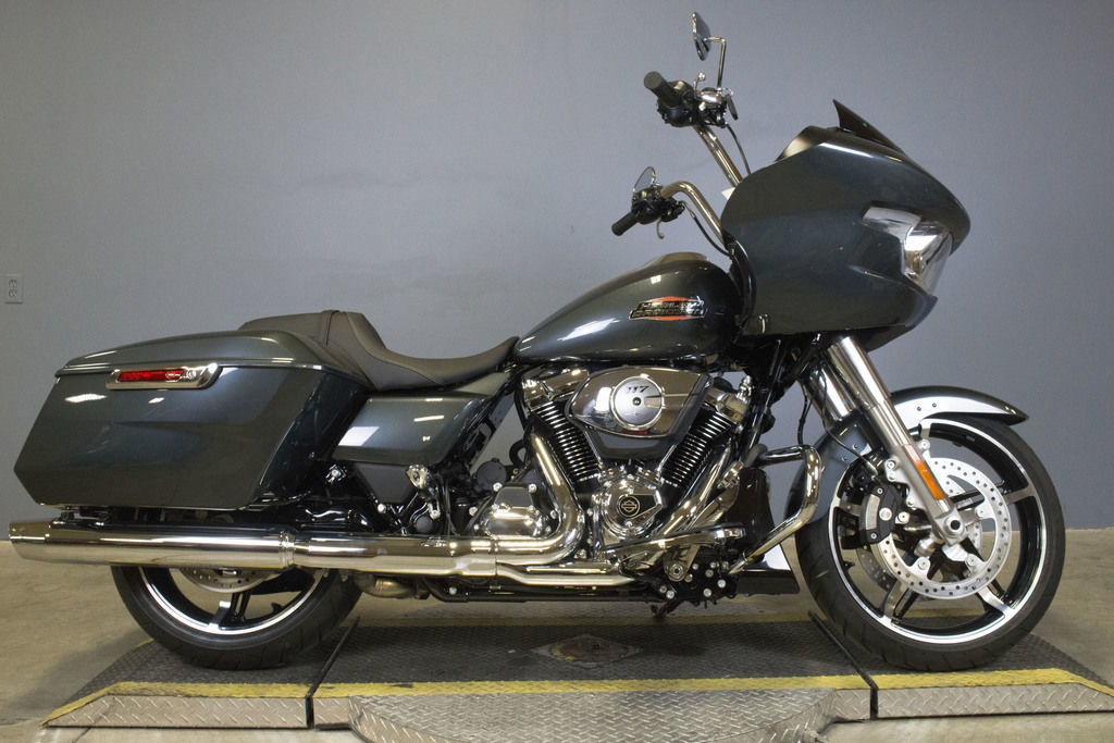Road Glide®