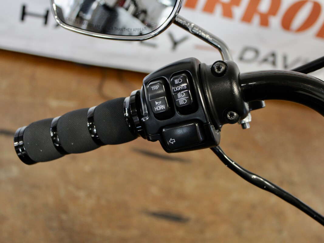 Sportster® SuperLow® 1200T