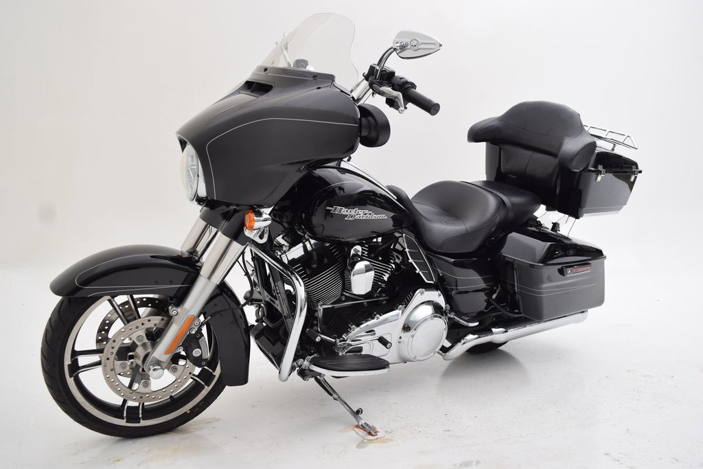 Street Glide® Special