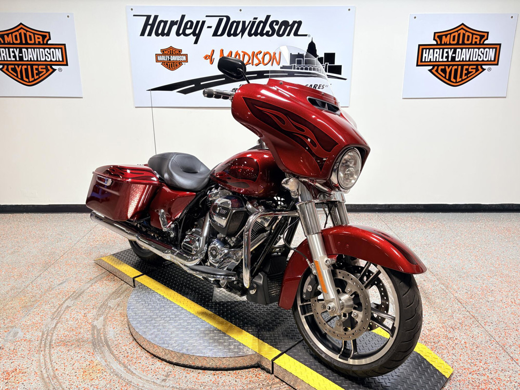 Street Glide® Special