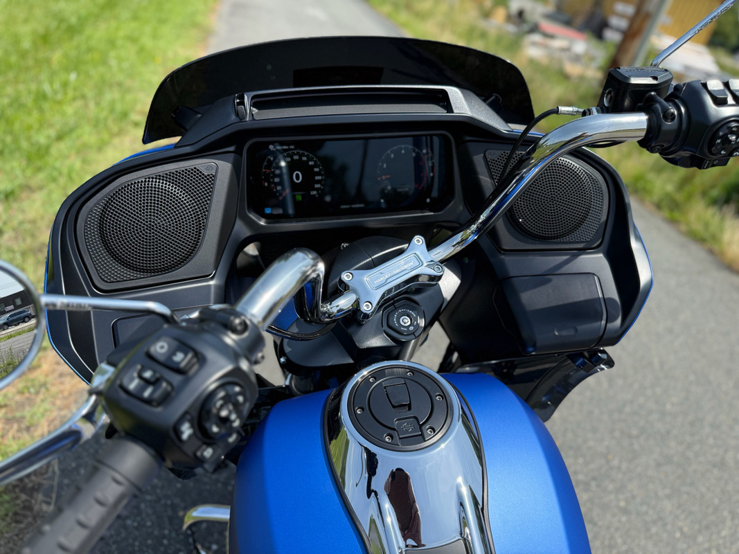 Road Glide®