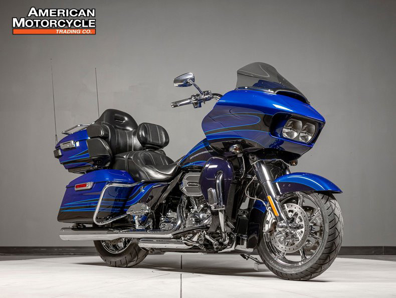 CVO® Road Glide® Ultra