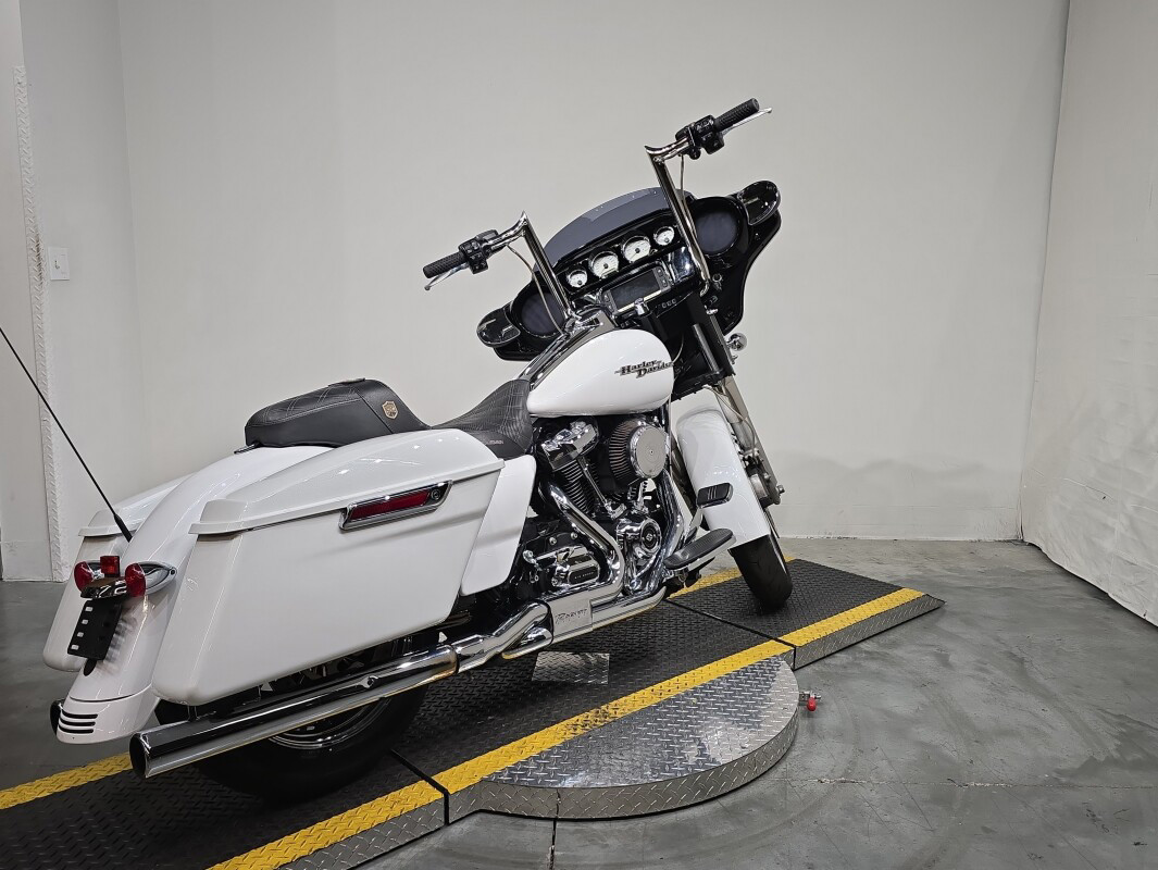 Street Glide® Special