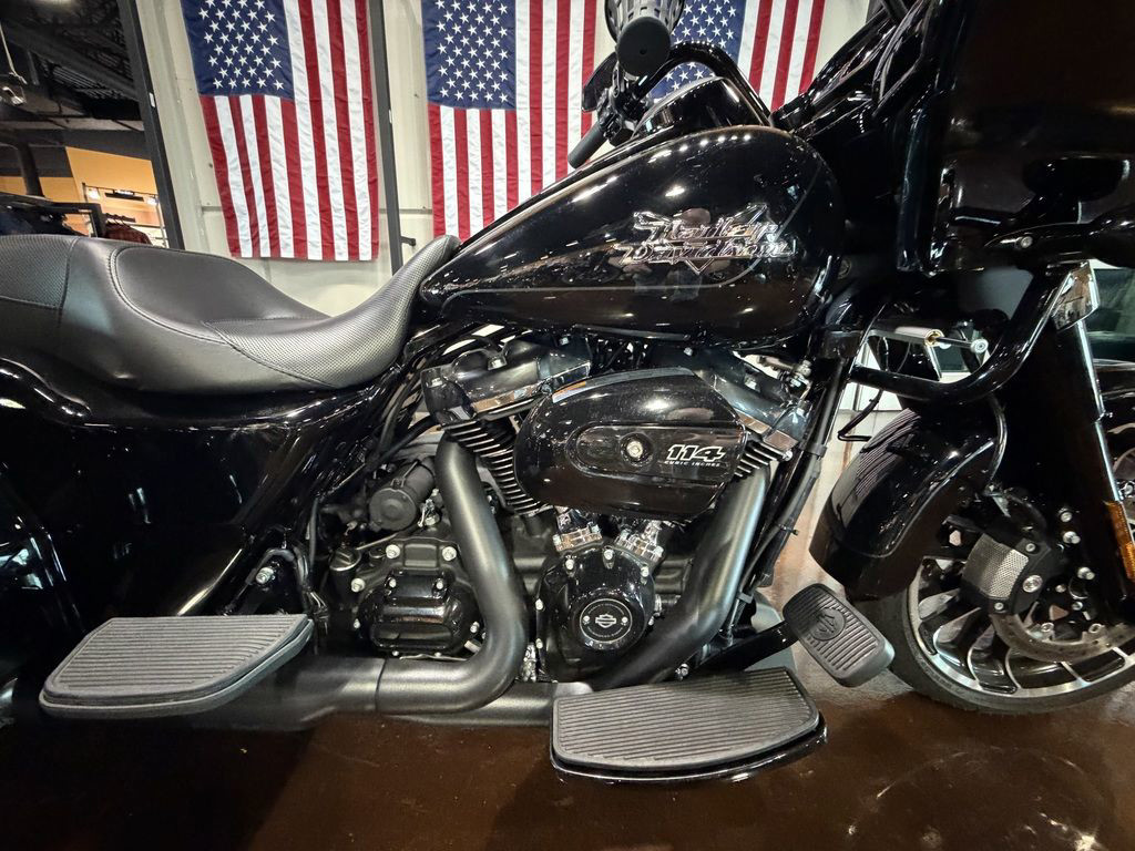 Road Glide® 3