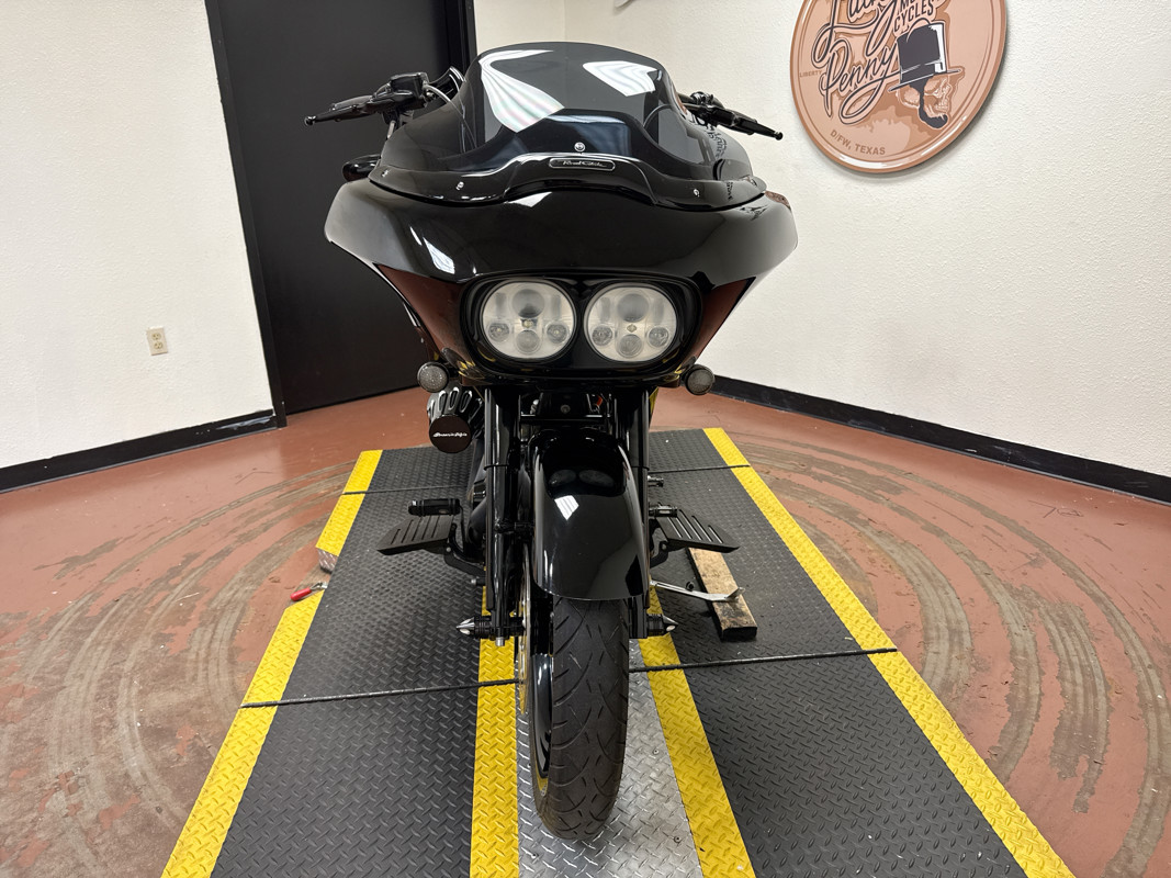 Road Glide® Custom