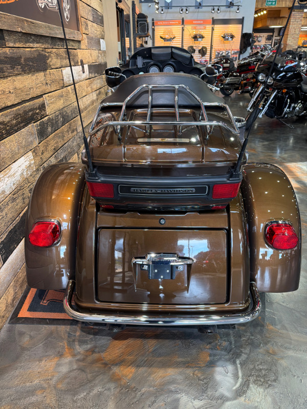 Tri Glide® Ultra Classic® 110th Anniversary