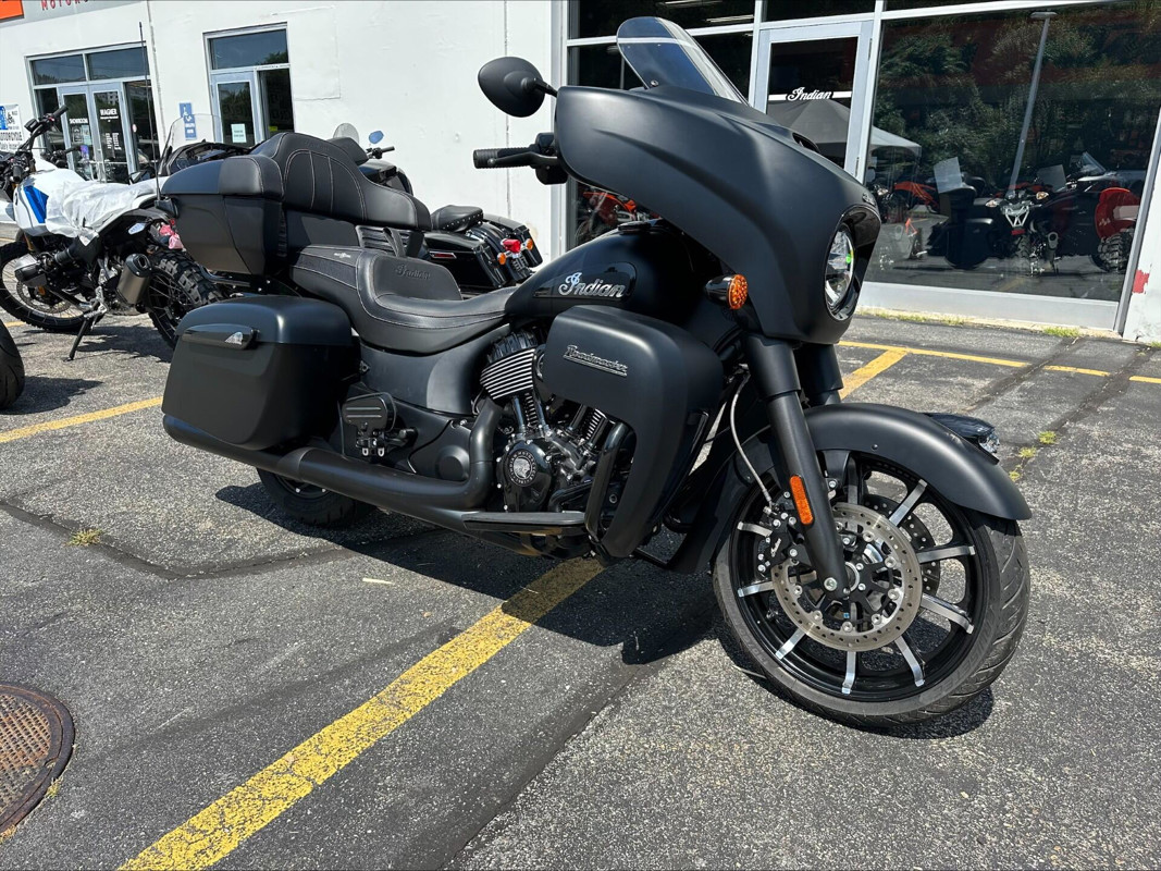 Roadmaster Dark Horse