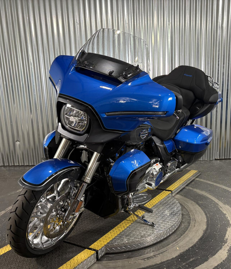 CVO® Street Glide® Limited
