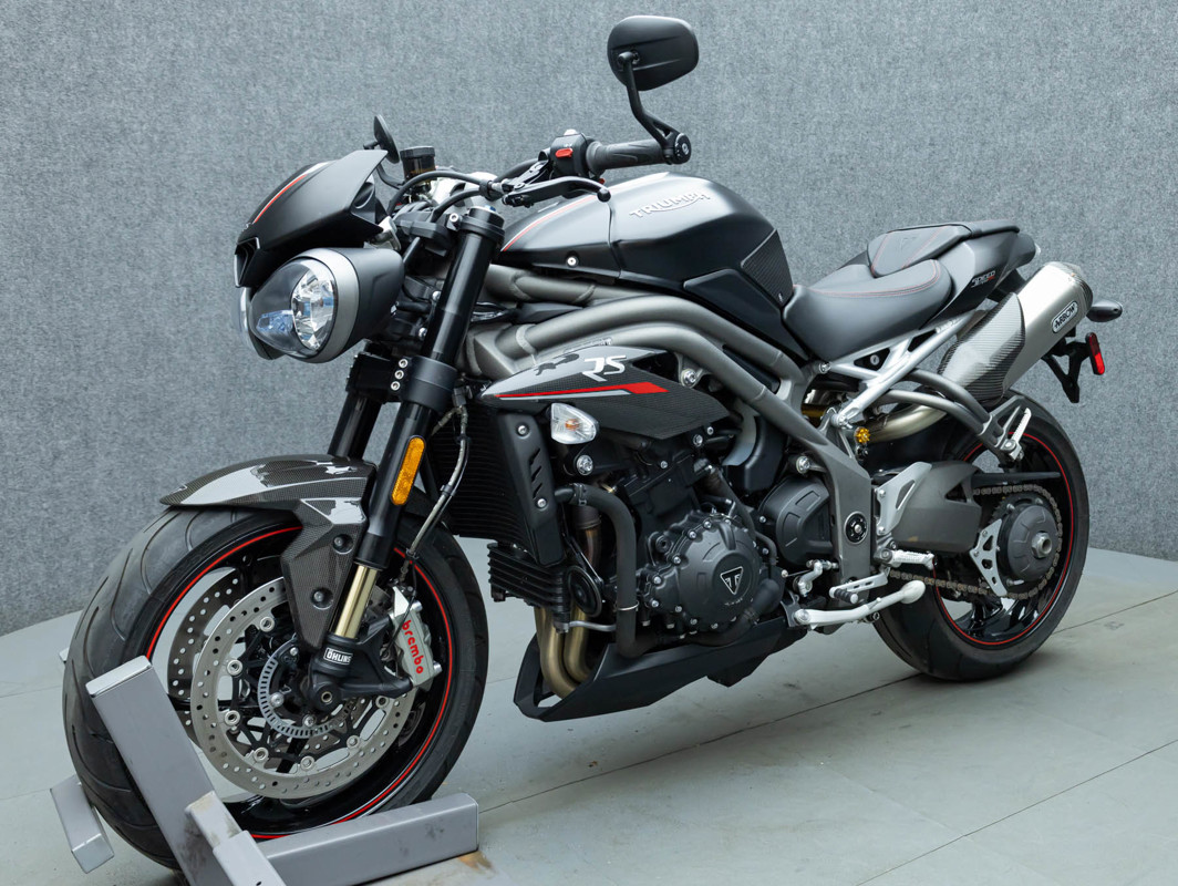 SPEED TRIPLE RS