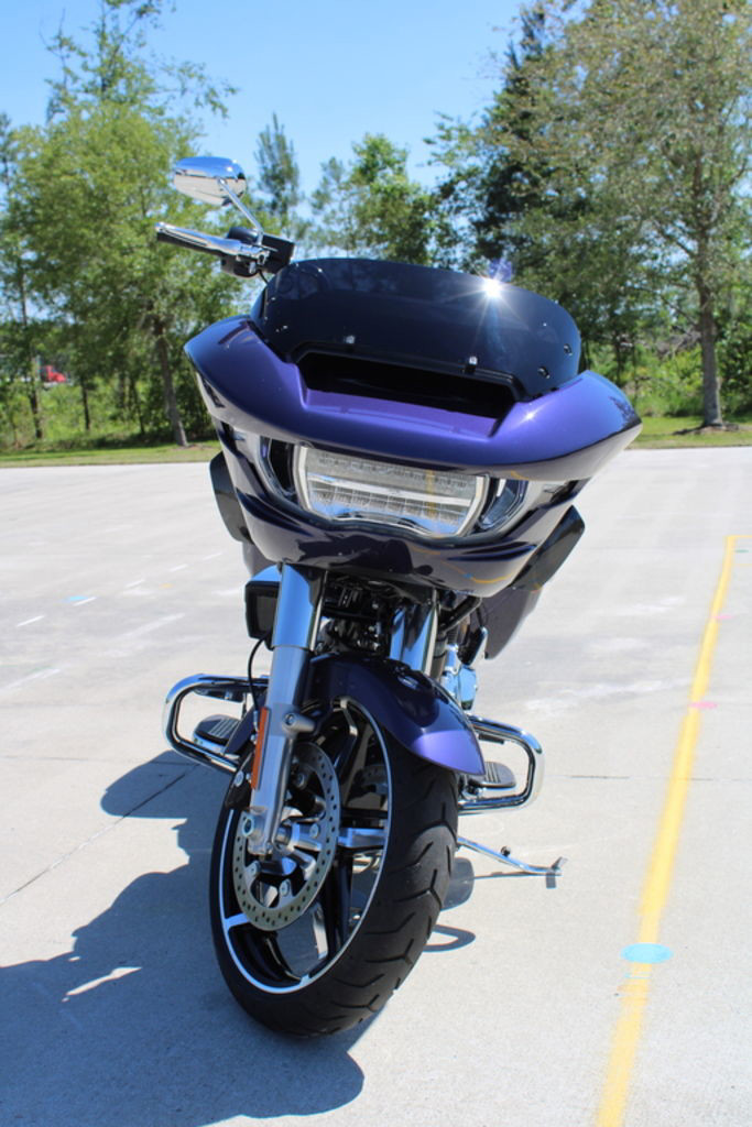 Road Glide®