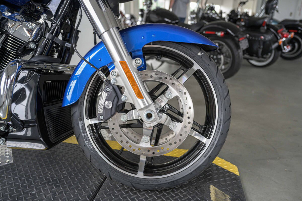 Street Glide®
