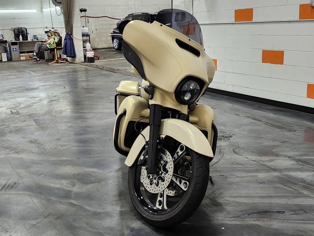 Street Glide® Special