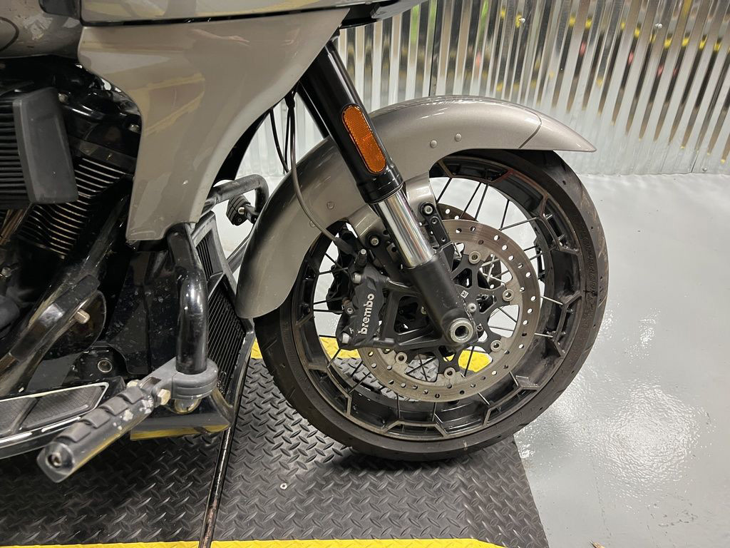 CVO® Road Glide®