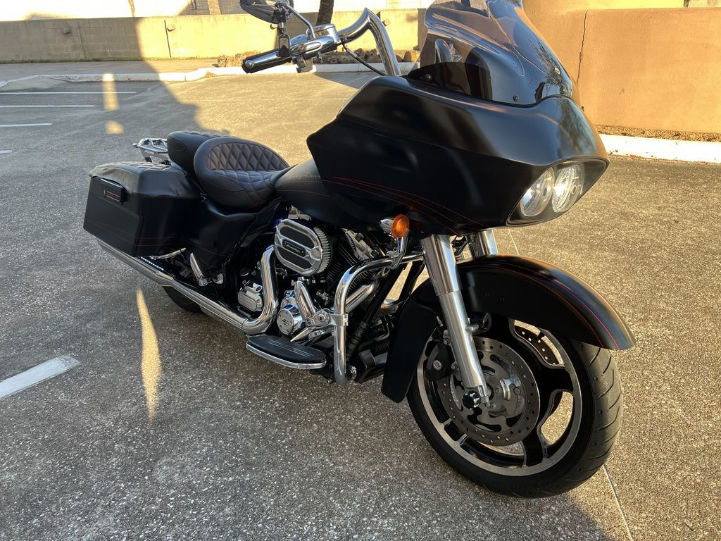 Road Glide® Custom