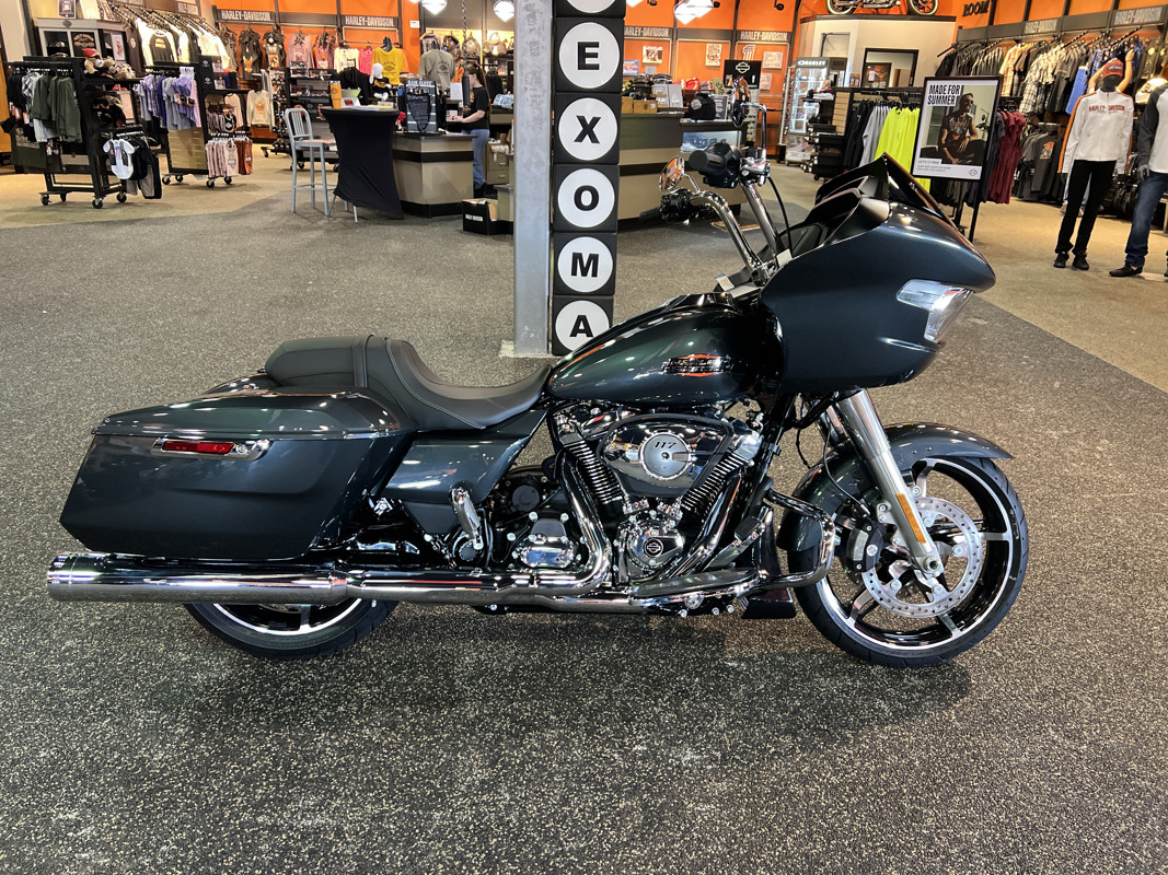 Road Glide®