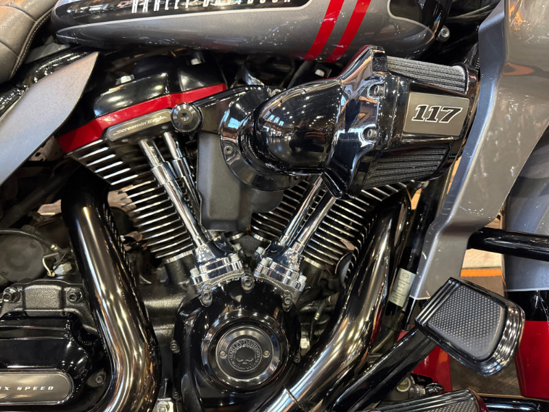 CVO® Road Glide®